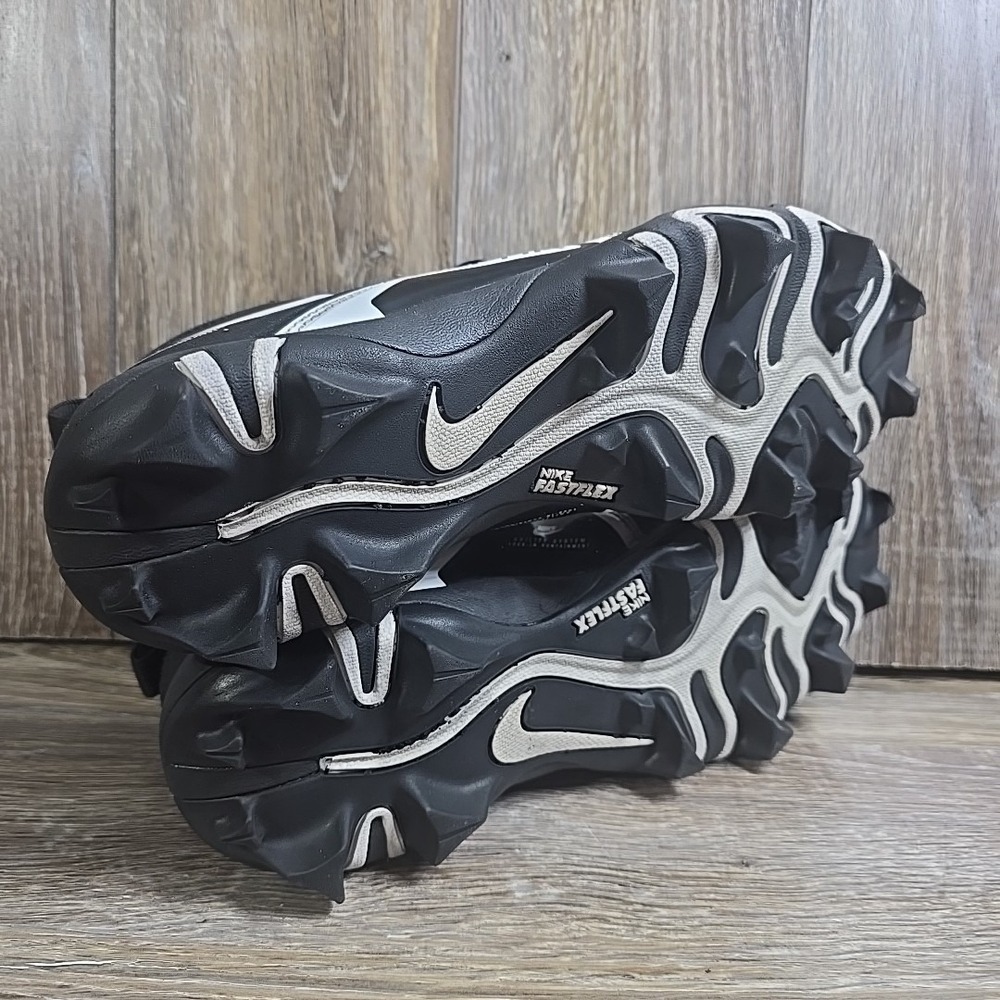 Nike Cleats Men 8 Black White Alpha Menace 3 Shark Football CV0582-001 Flaw - Picture 10 of 12
